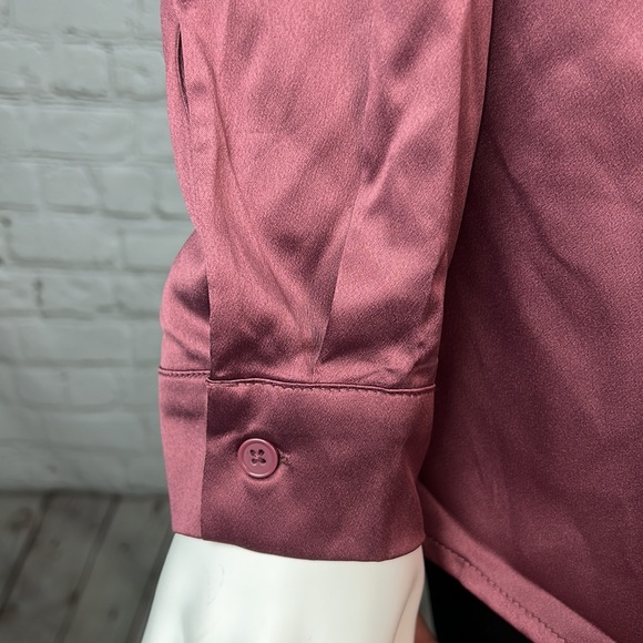 Love, Fire Purple Satin Oversized Button Down Top Plus Size 2X - Picture 6 of 6